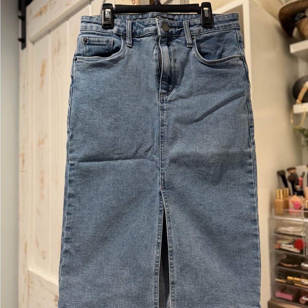 STS Blue Light Wash Denim Jeans